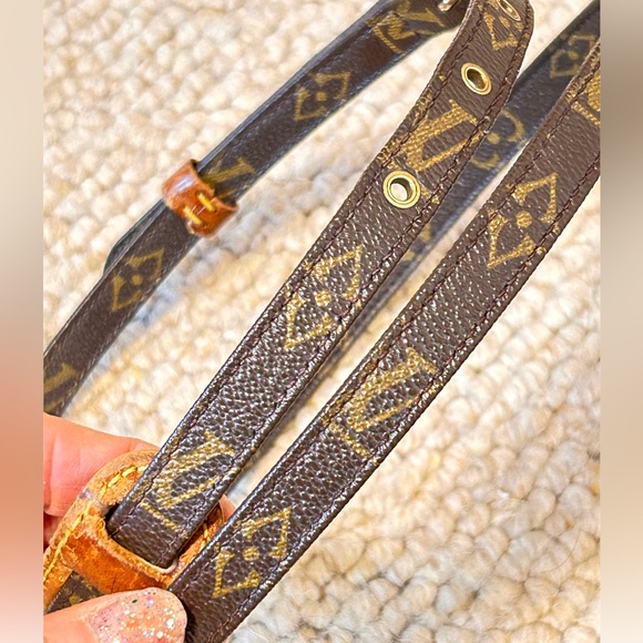 Authentic Louis Vuitton Vintage Canvas Monogram strap with Shoulder Pad - Picture 3 of 11